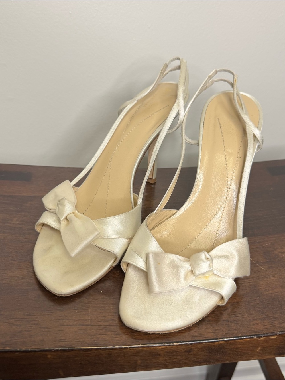 Kate Spade Mattie Satin Bow Slingback Heels Ivory/Cream 8B